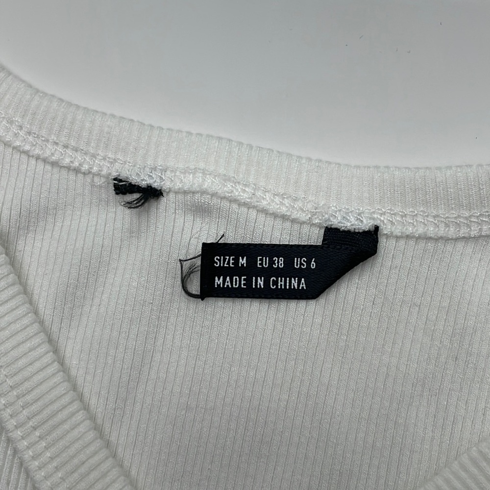 White Ribbed Cropped Tank Top - Picture 11 of 13